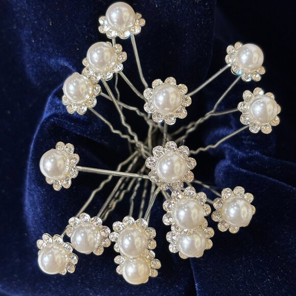 Pearl & Rhinestone Floret Silver Color Metal Hairpins set of 15 - Picture 1 of 11